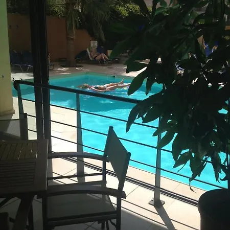 Jason Apart Otel 3*